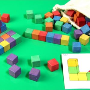 150 cubes colorés 2x2x2cm